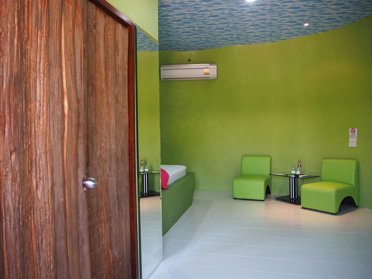 Motel Fruit House Pattaya Bang Lamung Exterior foto