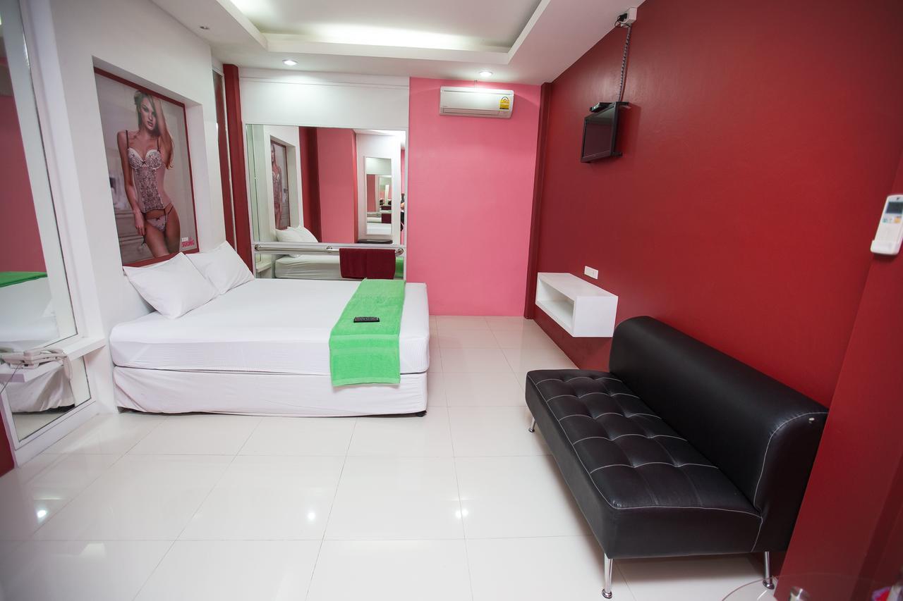 Motel Fruit House Pattaya Bang Lamung Exterior foto