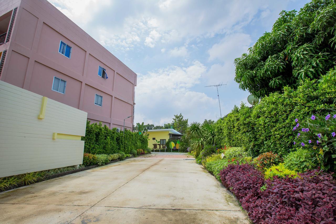 Motel Fruit House Pattaya Bang Lamung Exterior foto