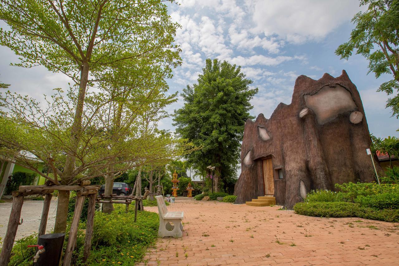 Motel Fruit House Pattaya Bang Lamung Exterior foto